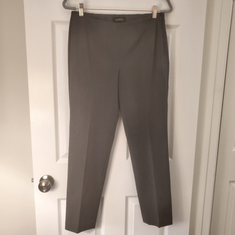 Talbots Bi-Stretch Straight Leg Pants Sz 4P Gray
